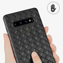 Load image into Gallery viewer, SAMSUNG GALAXY S10 PREMIUM WEAVING GRID BREATHABLE SOFT SILICONE BACK CASE
