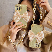 Load image into Gallery viewer, Luxury Electroplated Case with Bow &amp; Bracelet for iPhone 13 Series